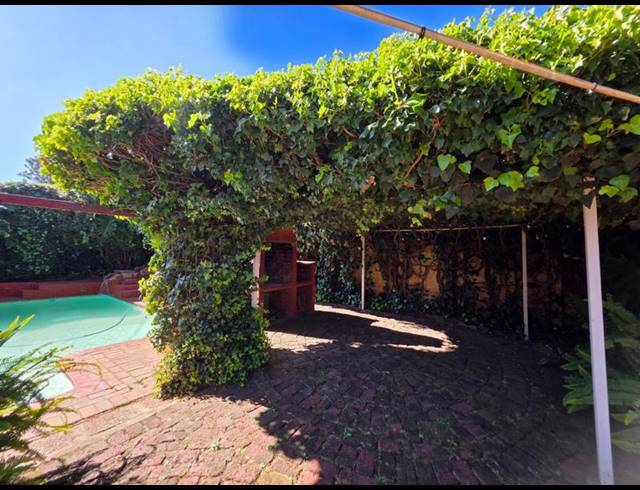 3 BEDROOM HOUSE FOR SALE IN GREENHILLS